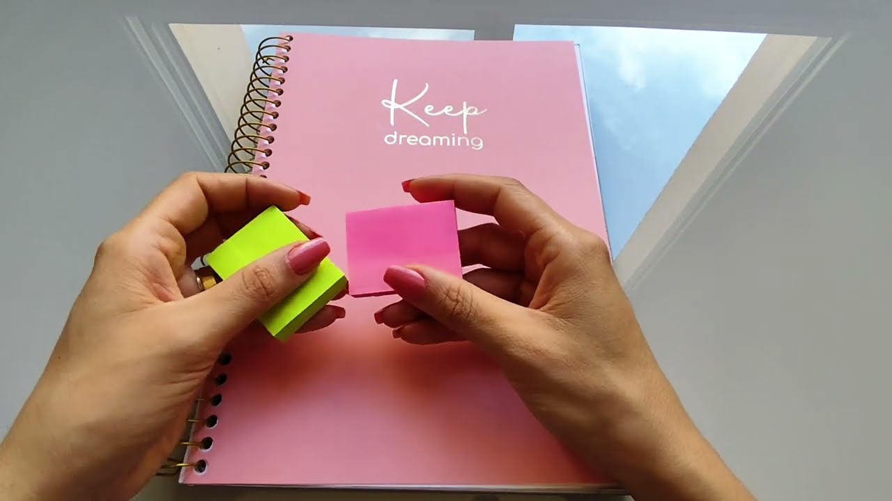 Como organizar um caderno de 10 matérias gastando pouco e otimizando espaço. Faculdade de farmácia 