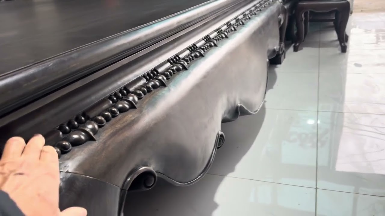 Sập trắc 180 x220 giá thanh lý gọi cho em 0976856159