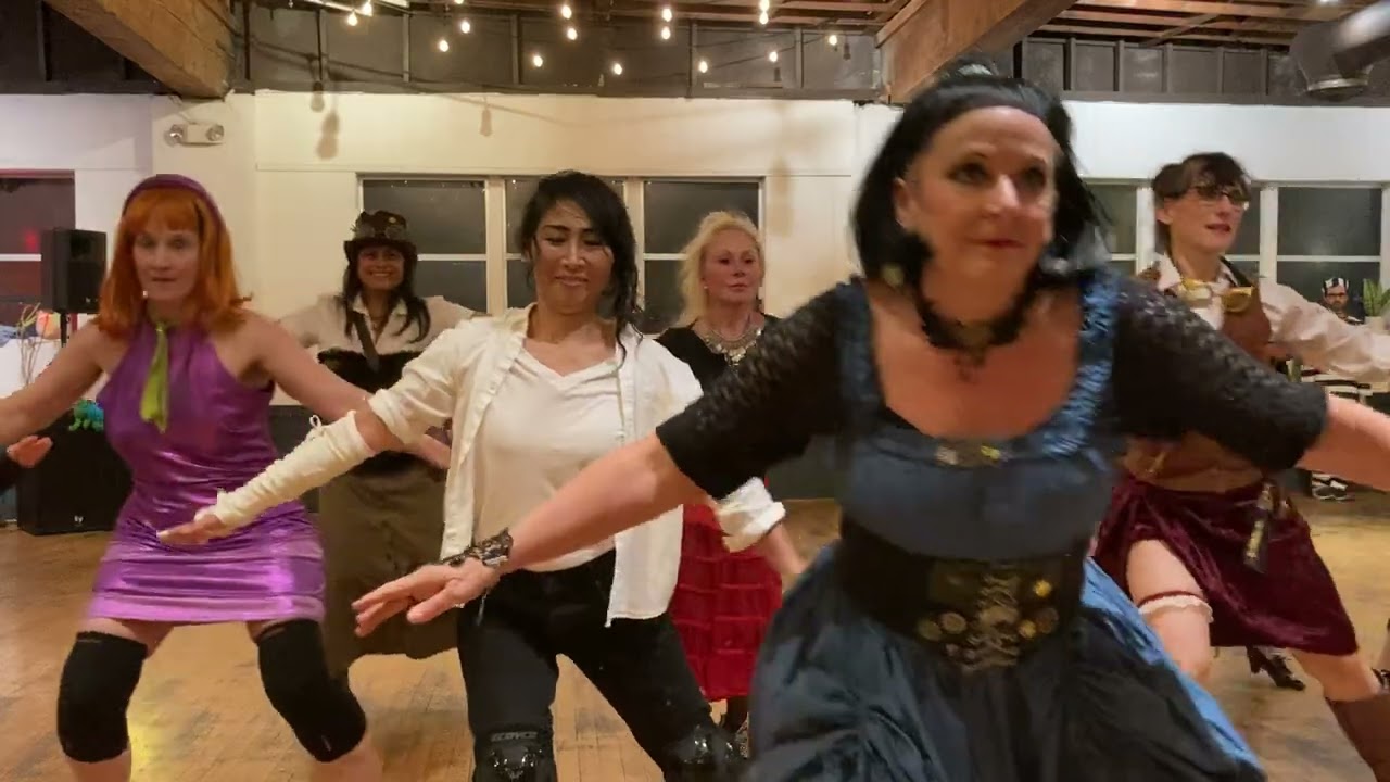 Swing It Seattle - Hallow-Swing It Thriller Routine