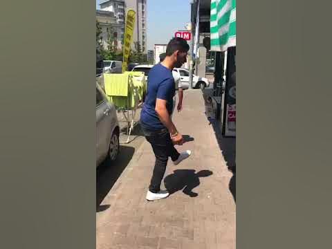 yıllar sonra kırık ayakla berbere gitmek - YouTube