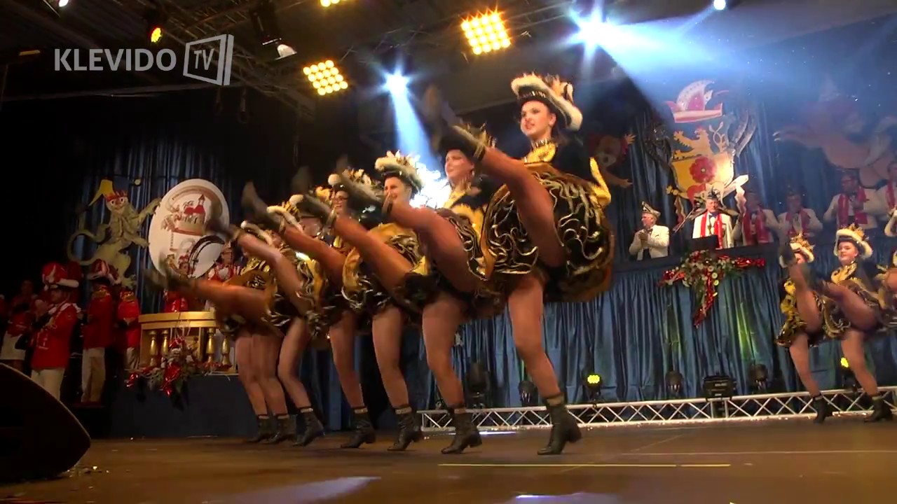 Tanz der AKV Funken auf der Gocher Prinzenkür 2017