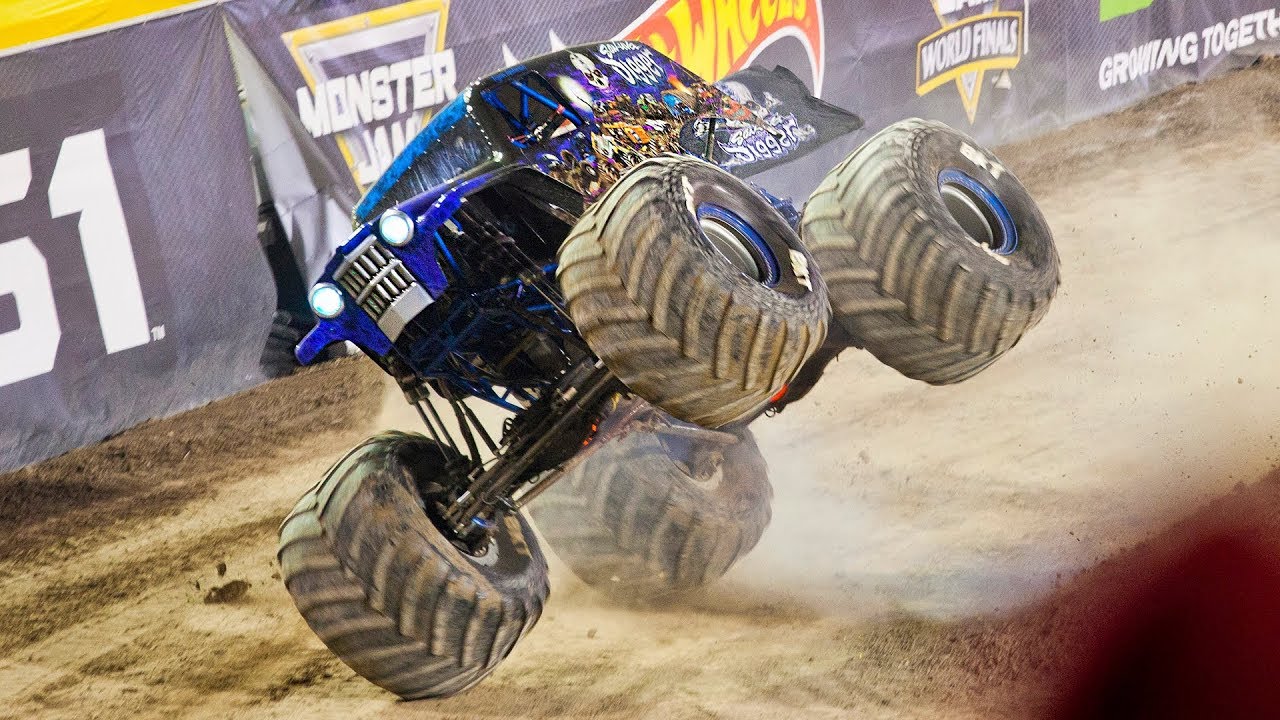 Monster Jam World Finals 2018 YouTube