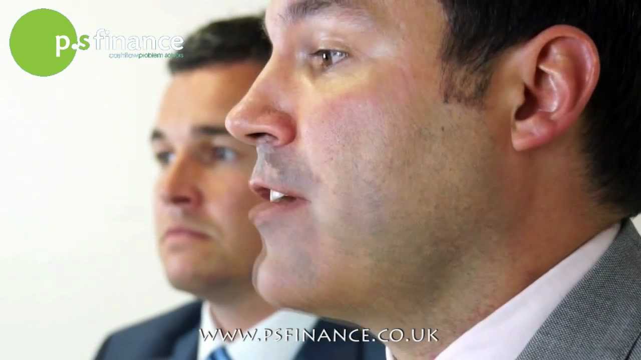 How does invoice finance help SMEs