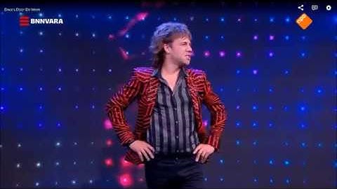 Mick Jagger sings Dutch