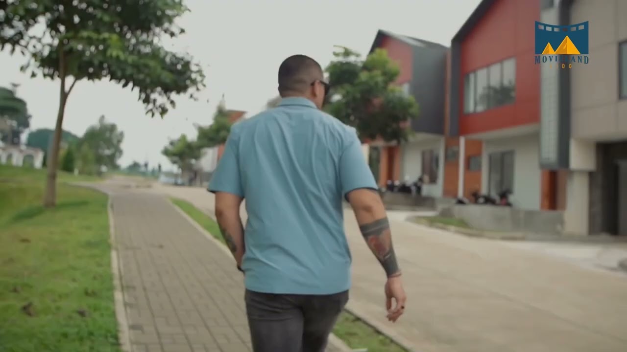 Experience The Joyful Shooting Moment in Movieland like Miller Khan!