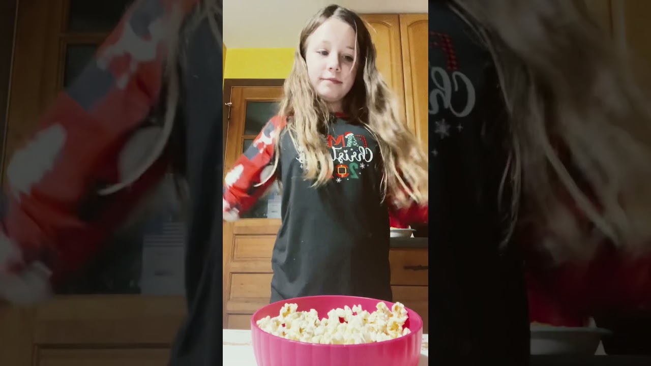 Don't mind the background pt 1 Christmas eve