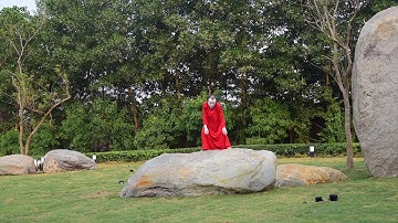 Tác giả: Khổng Đỗ Tuyền, Cụm Tác Phẩm: Kết Nối, Chất liệu: Đá & Inox