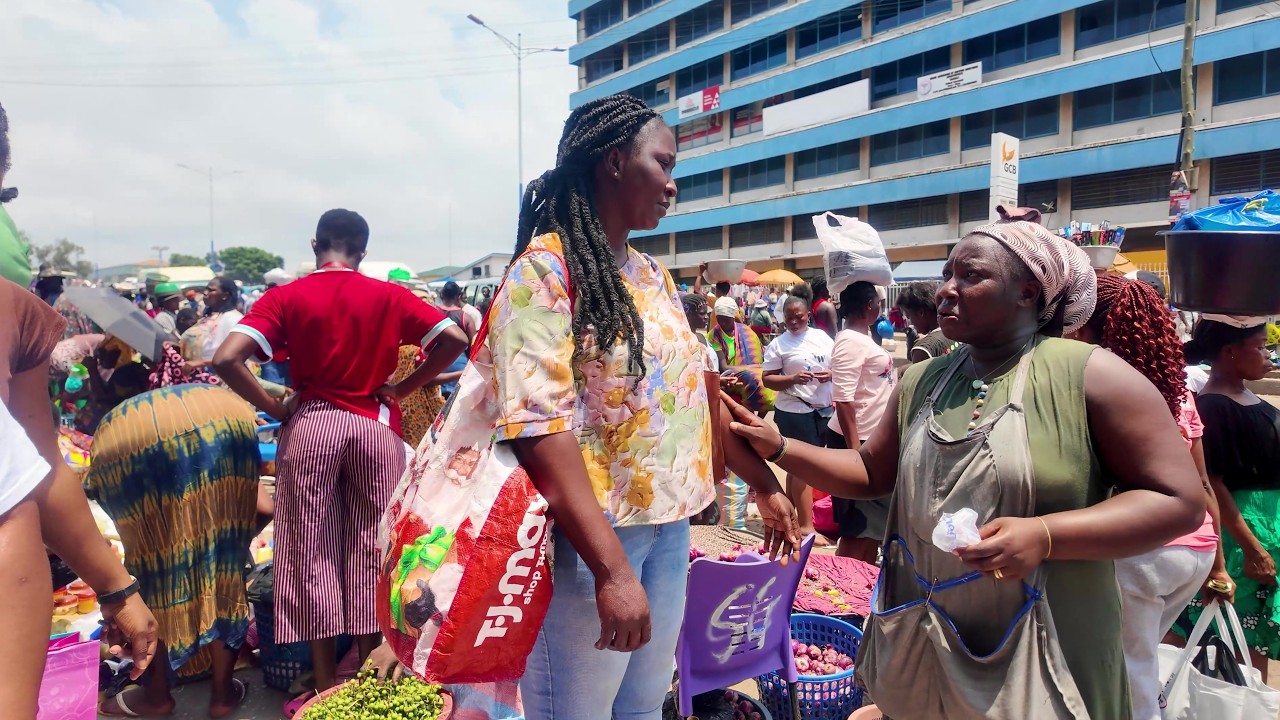 BIG DAY IN GHANA AFRICA MARKET