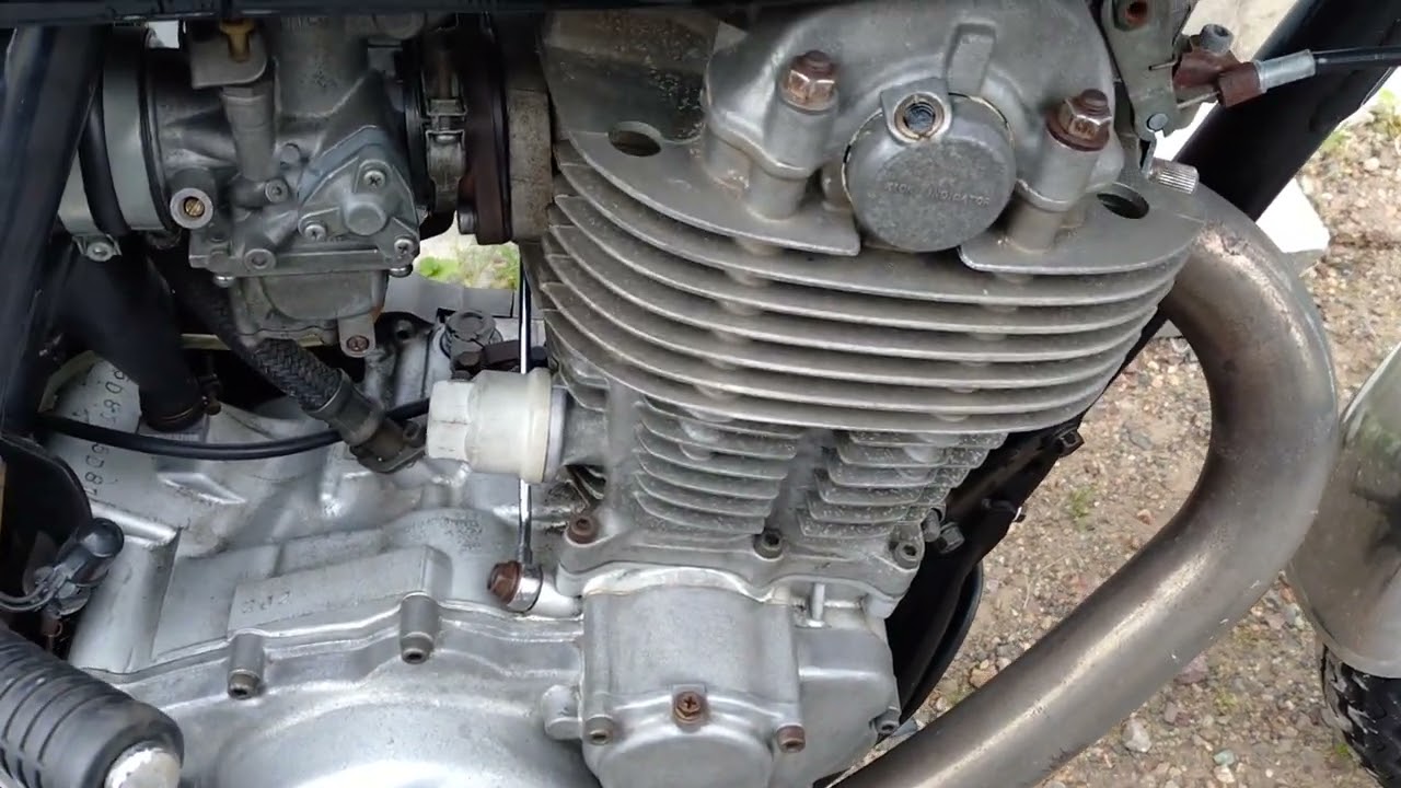SR500 2j2 エンジン SR500SP 2J2 エンジン始動動画 A-PARTS ヤマハ YAMAHA - YouTube