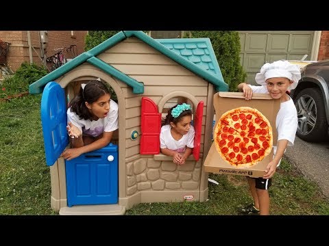 Pizza delivery to our Playhouse from Food Truck Hzhtube Kids Fun
