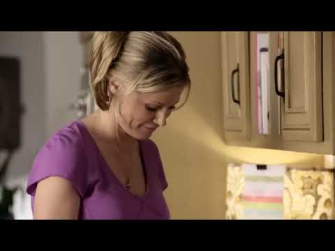 Modern Family Claire Vs Phil Survival Of The Fittest