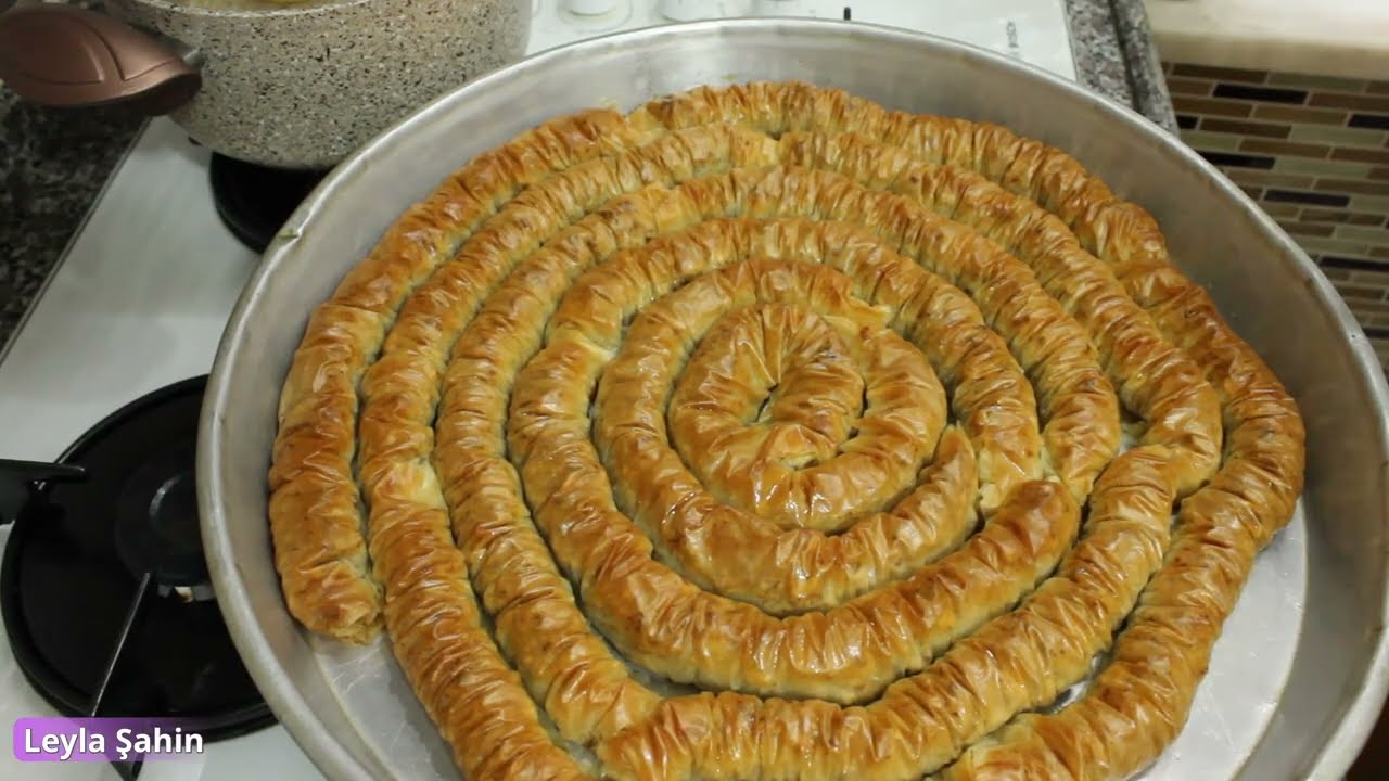 En Kolay Burma Tatlısı/Çıtır Çıtır ve Pratik/ Hazır Yufkadan En Kolay Burma Tatlısı/Çıtır Çıtır ve Pratik/ Hazır Yufkadan