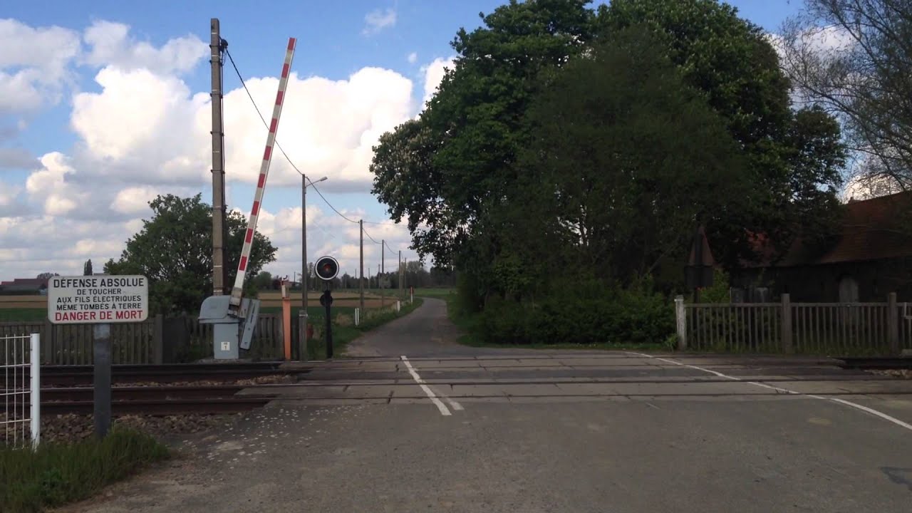 Passage à niveau / Spoorwegovergang / Railroad Crossing  Orchies (59)