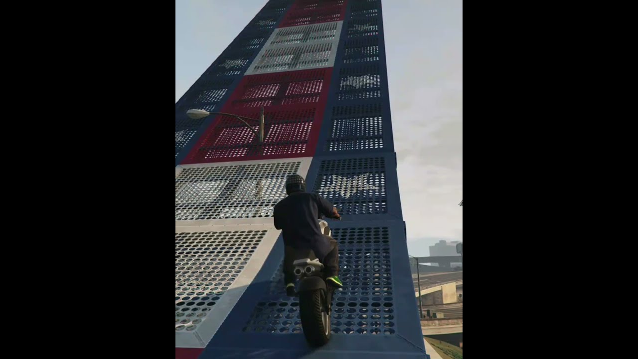 GTA 5 MEGA RAMP - Super Bike Jumps (GTA 5 Mega Ramp Challenge)