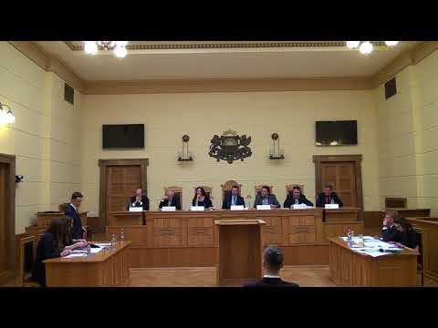 Video: Profesors Laitons Pret Fīniksu Raitu: Ace Advokāta Pārskats