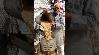 गेहूं की धूल-मिट्टी सेकंडों में साफ 😳 किसान का देसी जुगाड़ वायरल 🔥 किसान ने बना दी#shortsfeed #viral