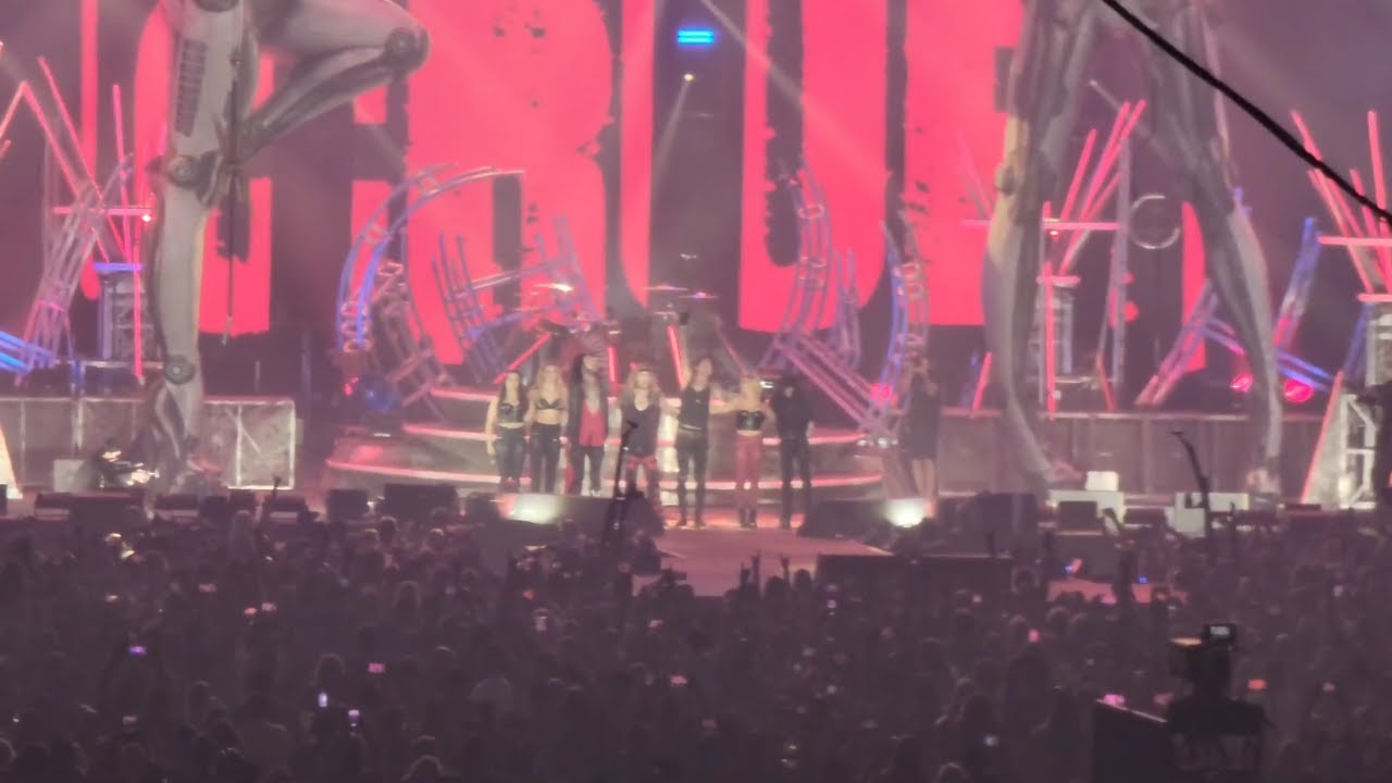 Motley Crue 2022 Stadium Tour! Live at the Alamodome San Antonio TX