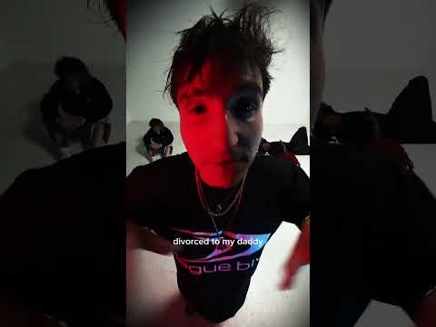 don’t pay attention to the background. this song is called back burner