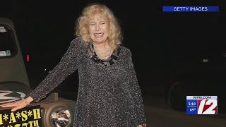 Actress Loretta Swit dies at 97