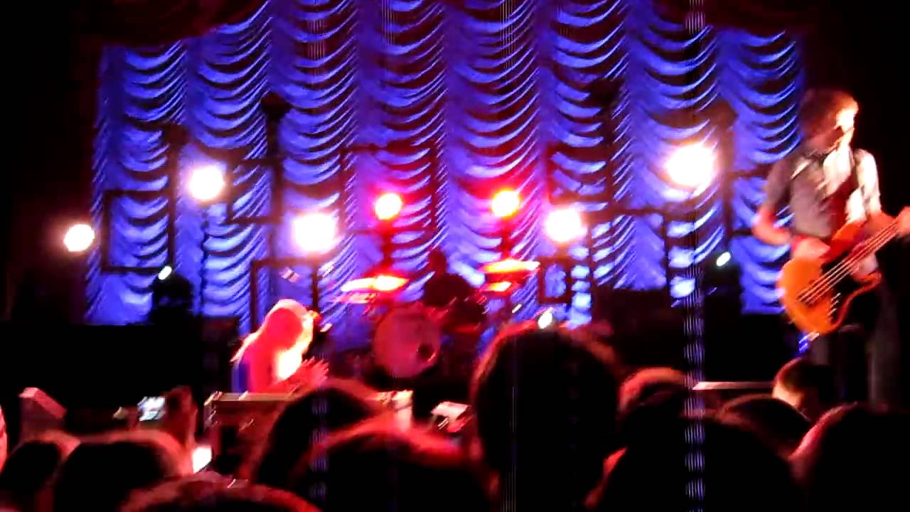 Paramore - Miracle Outro