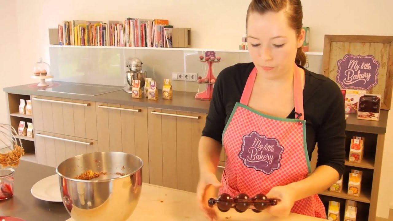 Kit Completo Per Cake Pop - Stampo In Silicone, Supporto Acrilico, Bastoncini E Sacchetti