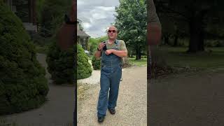 The Dickies Indigo Bib Overalls are a classic workwear staple built from durable 100% cotton with