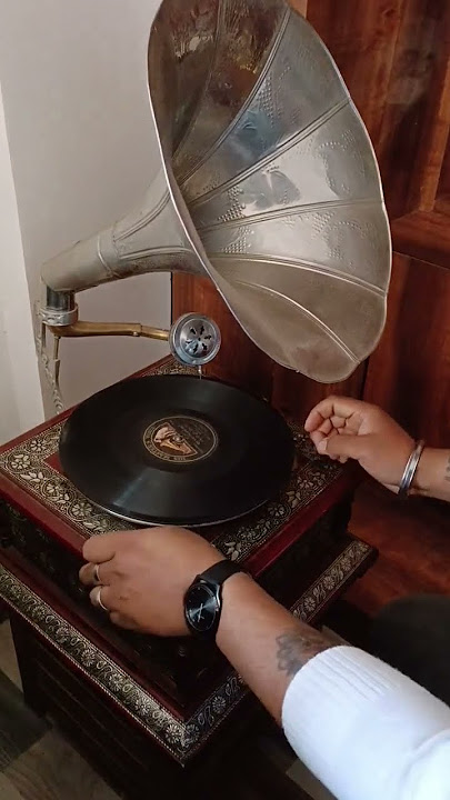 Gramophone Player #gramophone #oldsongs
