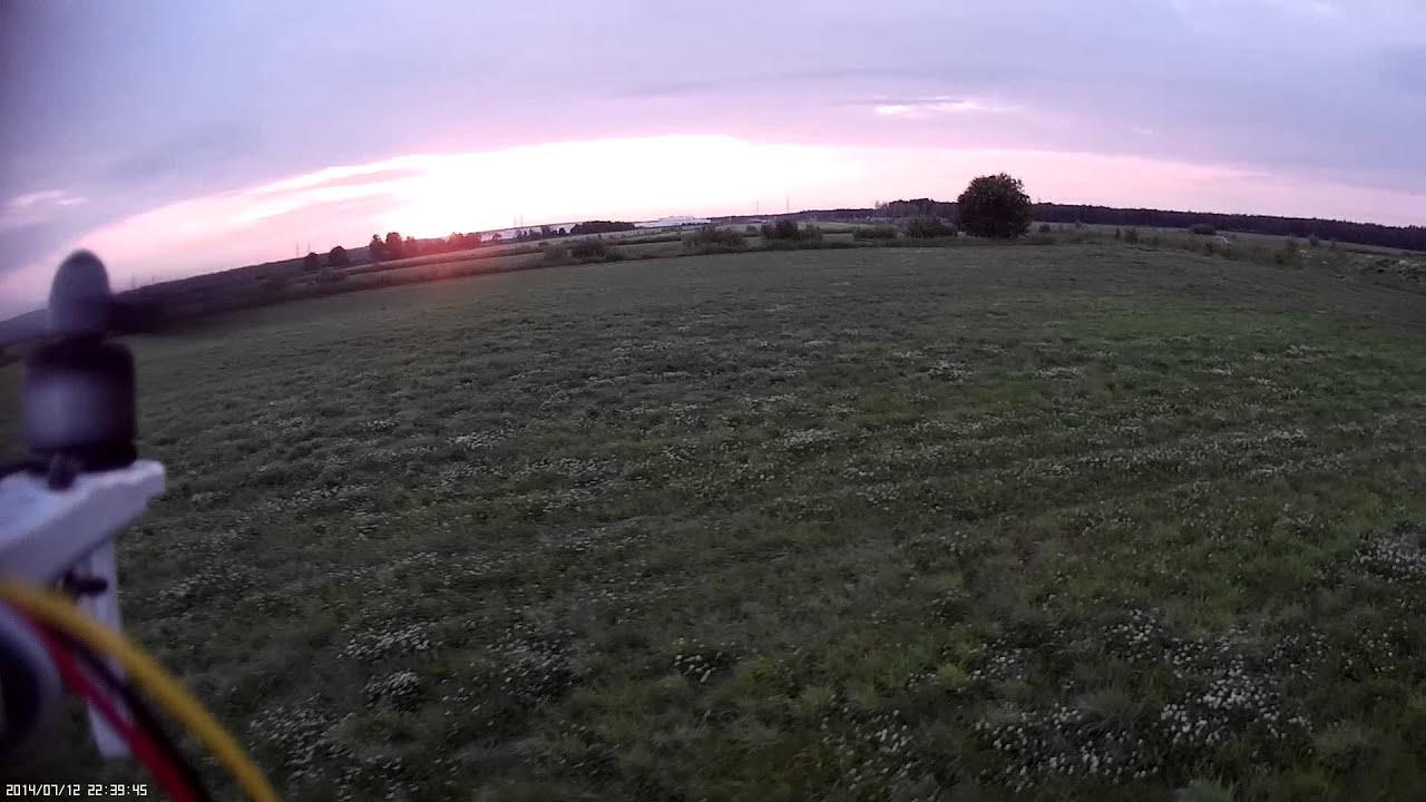 Тренировка полета на коптере