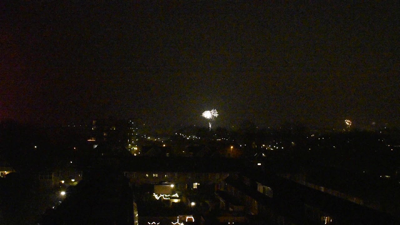 Oud en nieuw 2019/2020 vanuit Delft, Nederland.