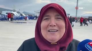 Yaşlı Kadının Erdoğan Sevgisi Renkli Görüntülere Sahne Oldu