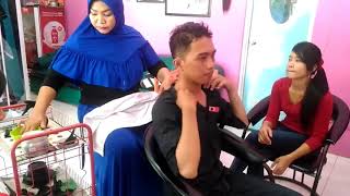 Indonesian Head Massage - three Woman on one Man
