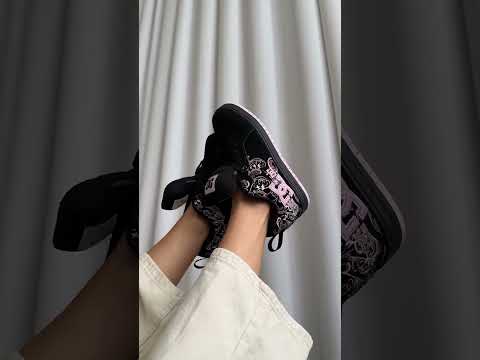 Кросівки Court Graffik Black Pink Sabbath   поєднання міського стилю та музичної легенди, видео 1