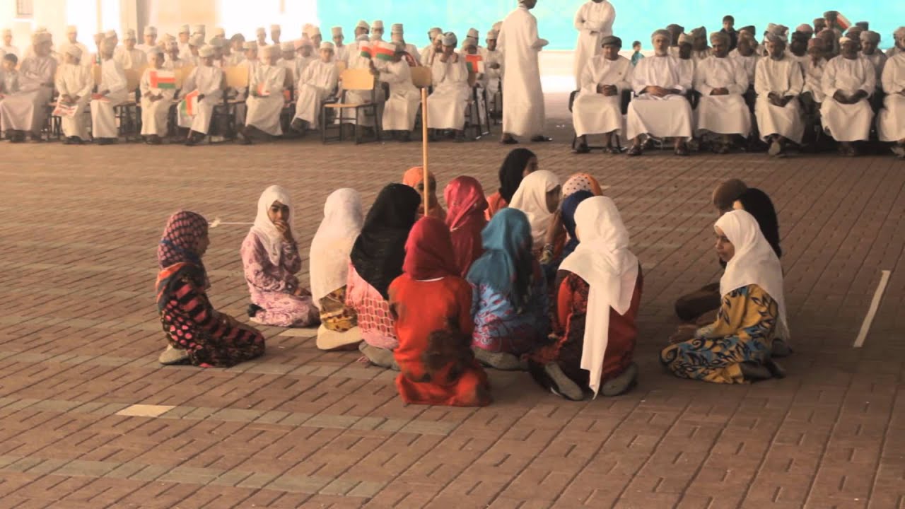 احتفال مدرسة جبل شمس للتعليم الاساسي بالعيد الوطني 45