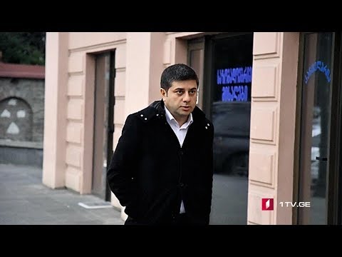 კონსულტაციები მმართველ გუნდში