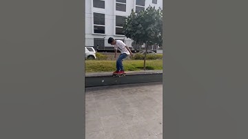 Noseslide bigspin out #shorts #skate