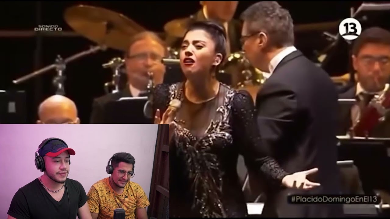 Mon Laferte, tormento en Orquesta (colombia)