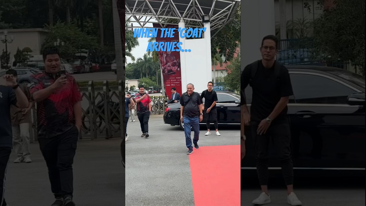When Efren Reyes rocks up at the Matchroom Pool Hanoi Open! #efren #efrenreyes #batareyes #shorts