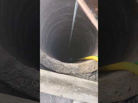 تنظيف وتجديد بئر قديم