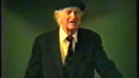Dr. Linus Pauling on Vitamin C and Heart Disease Stanford Medical School - 27 Feb 92