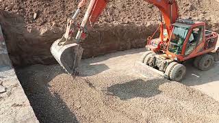 How To Backfill A Trench With An Excavator How To Do Backfilling