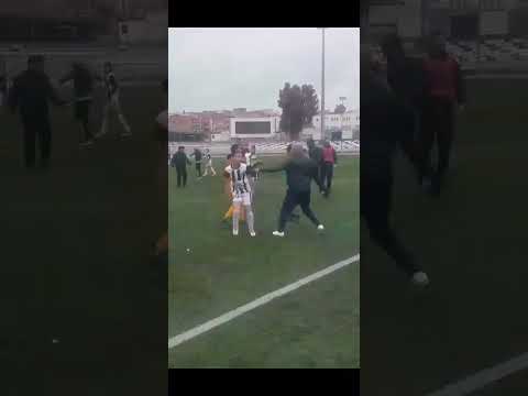 سطيف مهزلة كروية نسوية بملعب 8 ماي 1945 و السبب حكم متطوع و رابطة غير مهتمة 