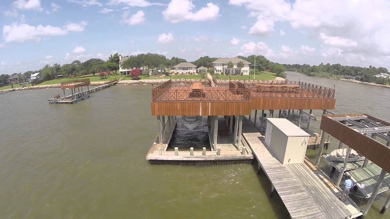 ShoreStation 6,000lb Hydraulic Boat House Lift YouTube
