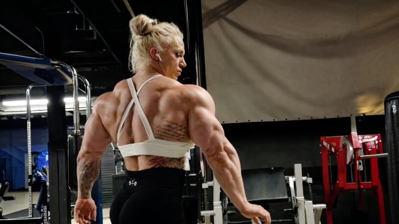 IFBB PRO Muscle Woman Jess Uribe Woman Bodybuilder - YouTube