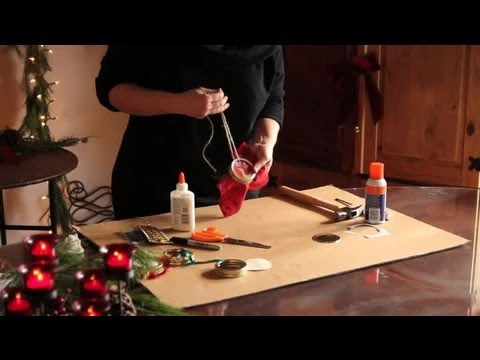 how-to-make-christmas-ornaments-out-of-jar-lids-:-ornament-crafts