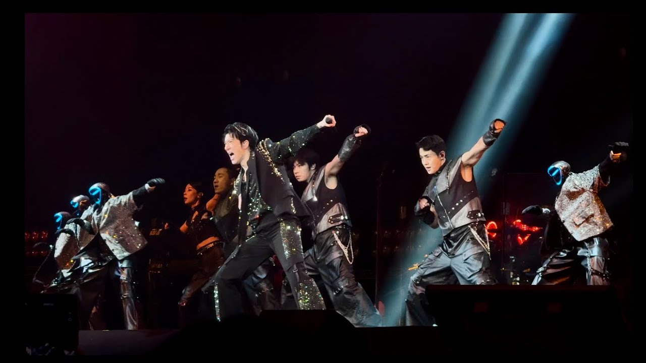 Open Fire (火力全开) : Wang Leehom & Robots 「The Best Place」Concert ,Chengdu Dec.19,2025