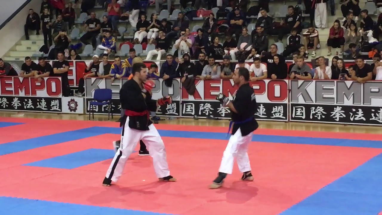 Finale Knock-down -80kg WKC 2018 Aurel Pirtea (Roumanie) vs ... (Azerbaidjan)