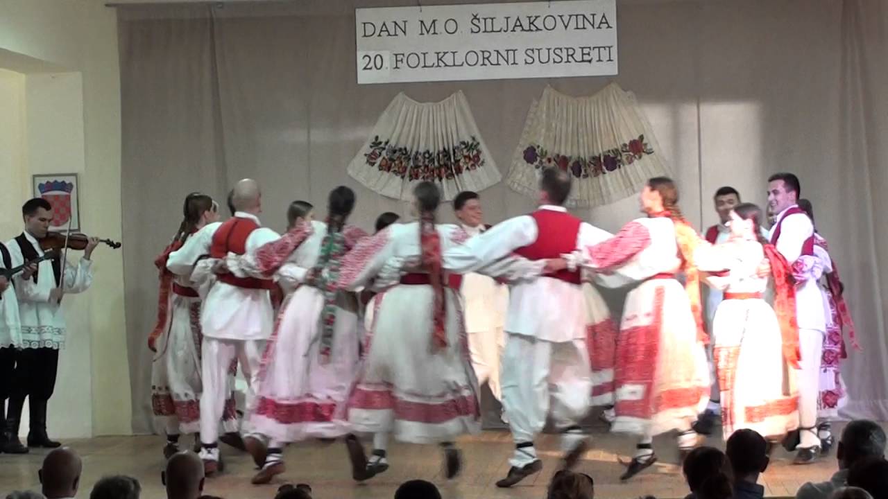 Folklorni ansambl 