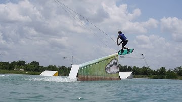 2019 Hyperlite RipSaw Wakeboard