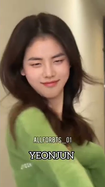 TXT AS GIRLS?! 😳✋🏻| TXT FEMALE VERSION 😳