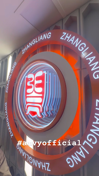 Malatang in Paris #amvyofficial #foodtrip #lgbt #hotpot #malatang #paris #shorts #viral